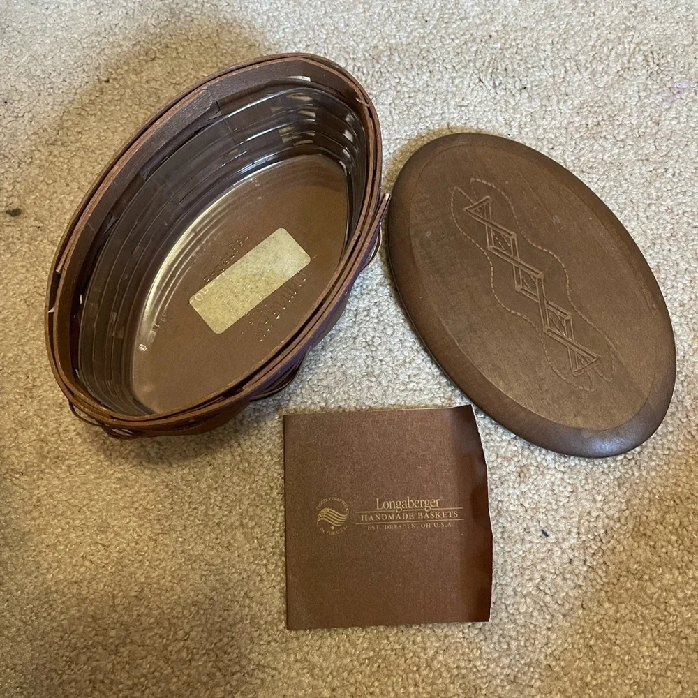 2008 LONGABERGER  Kick off Football Basket w/ Lid & Liner  Woodcrafts  7.5 x 4.5
